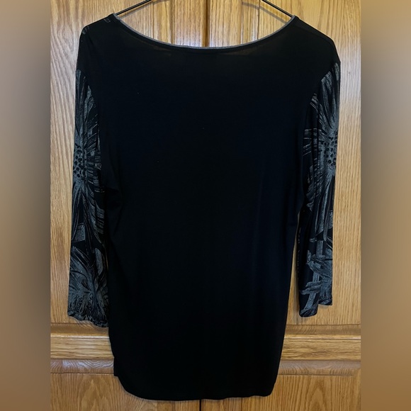 Vanilla Sugar black floral embellished women’s top. Size M. Very good condition - Picture 16 of 16